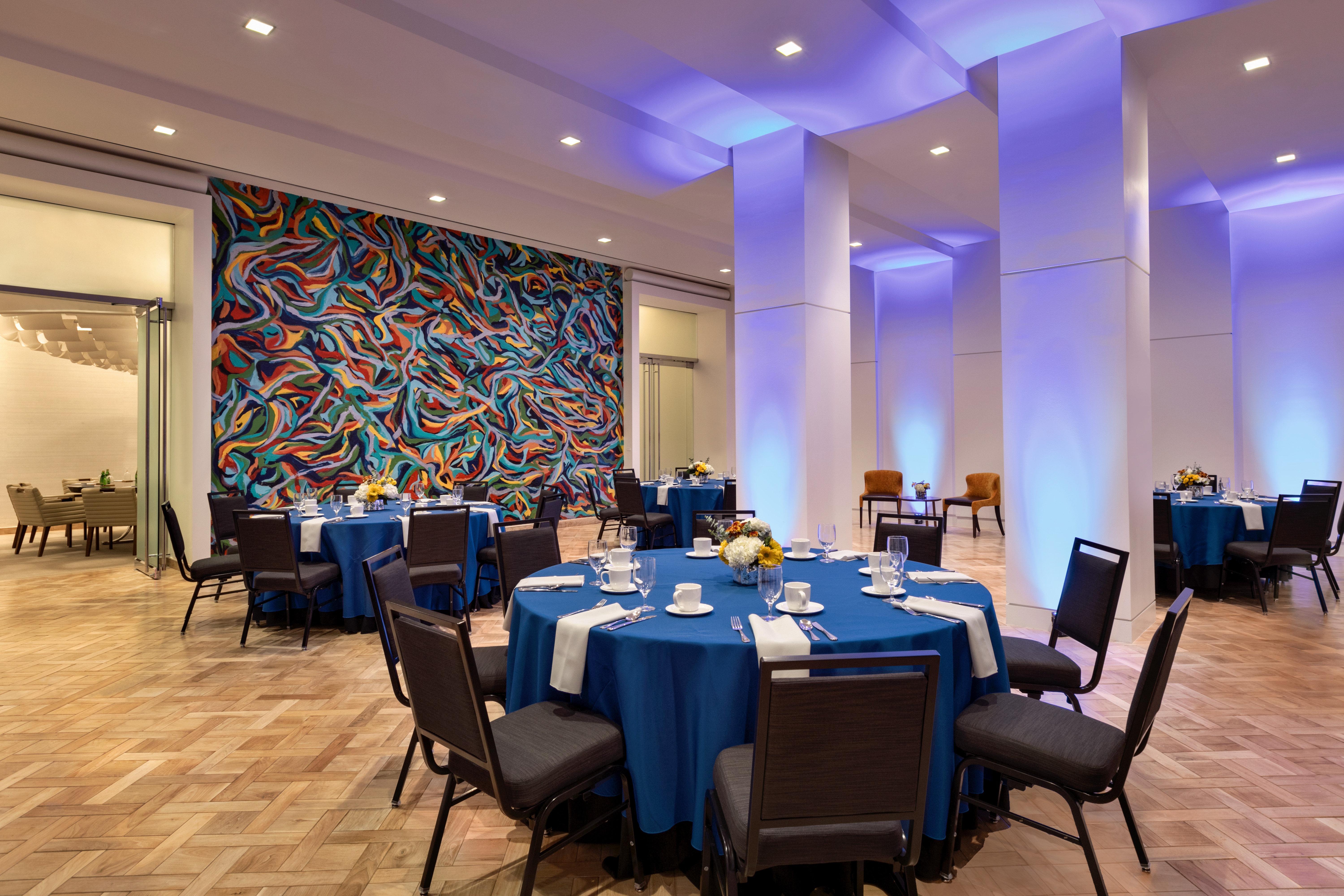 Hotel Indigo Atlanta Downtown By Ihg Exterior photo